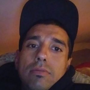 Meet your Posher, Carlos